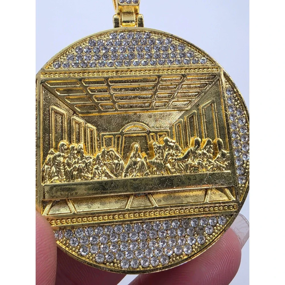 Gold Tone Last Supper Medallion Pendant Iced Out Rhinestone Hip Hop Religious